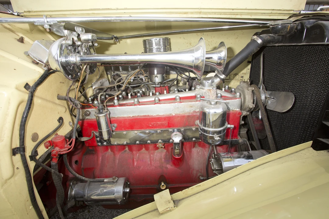 1949 Auburn Speedster - Image 10 of 31