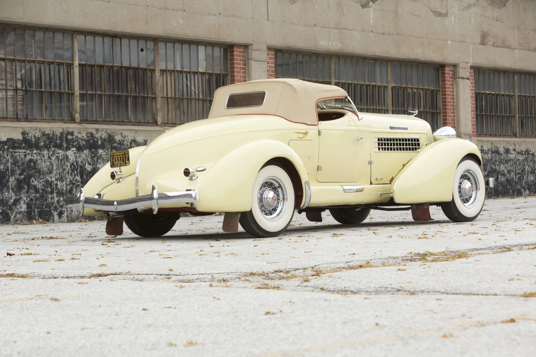 1949 Auburn Speedster - Image 6 of 31
