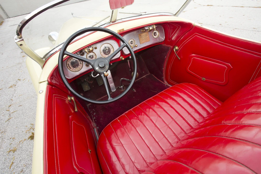 1949 Auburn Speedster - Image 24 of 31