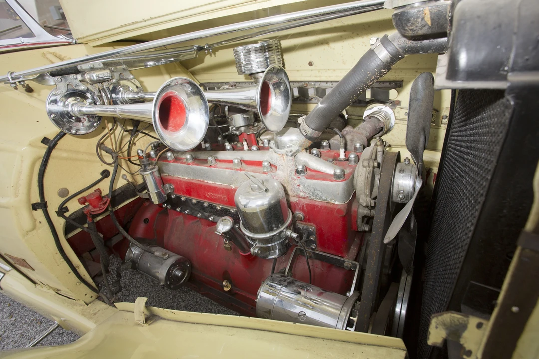 1949 Auburn Speedster - Image 11 of 31