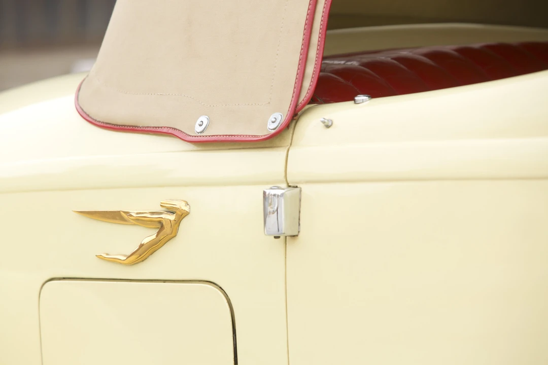 1949 Auburn Speedster - Image 30 of 31