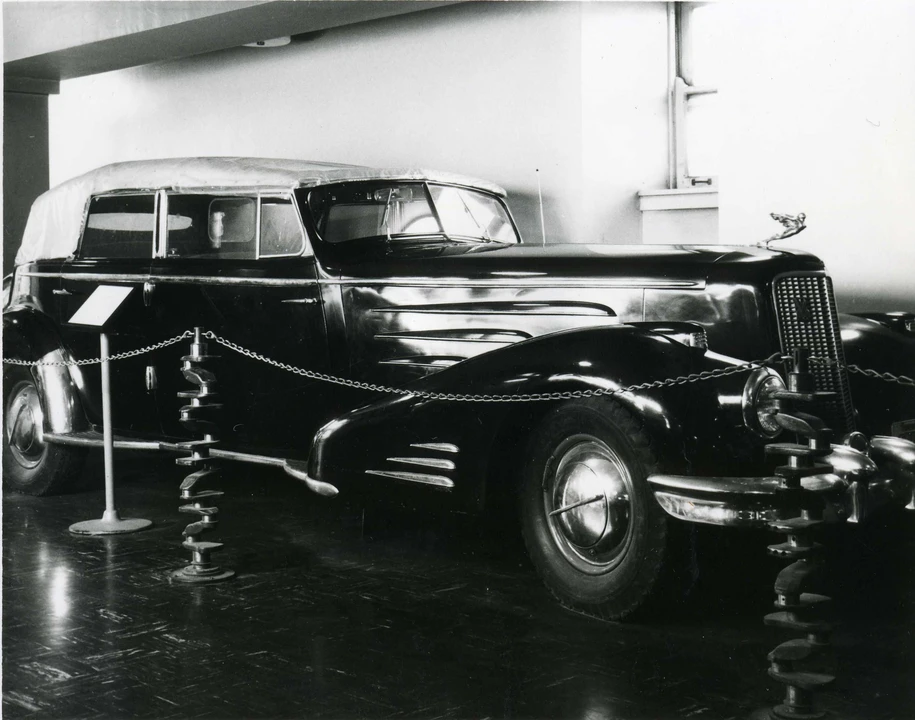 1936 Cadillac Series 70 & 75 - Image 14 of 14