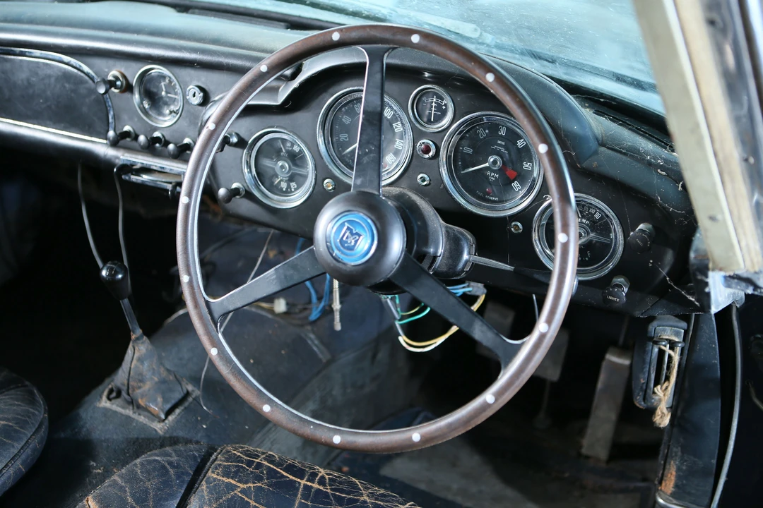 1963 Aston Martin DB4 Vantage - Image 12 of 24