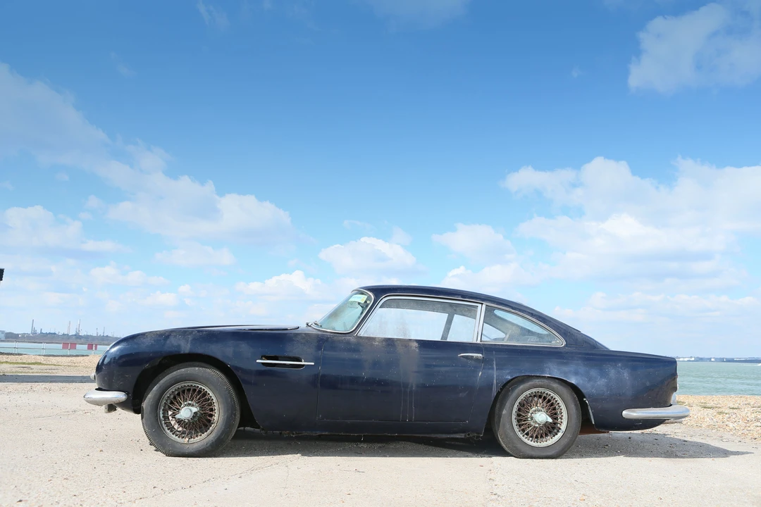 1963 Aston Martin DB4 Vantage - Image 4 of 24