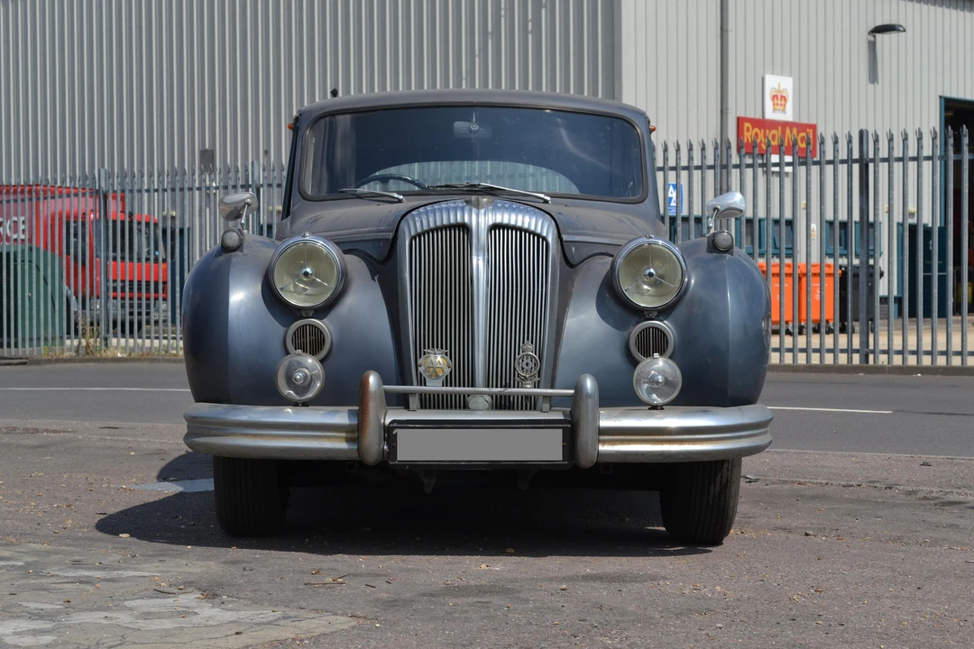 1955 Daimler - Image 6 of 8