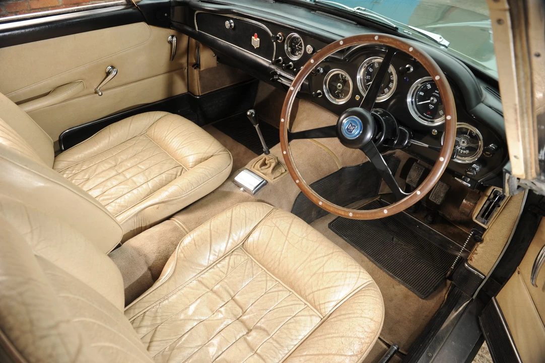 1962 Aston Martin DB4 - Image 20 of 31