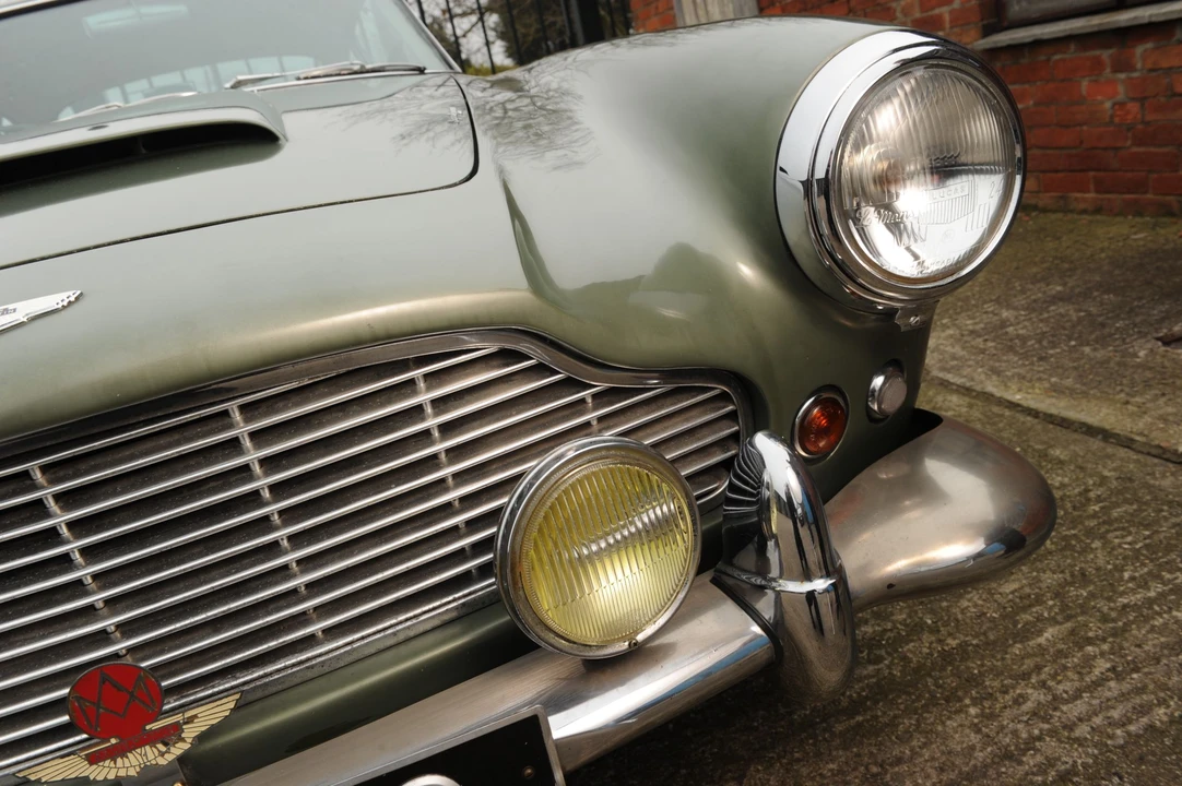1962 Aston Martin DB4 - Image 24 of 31