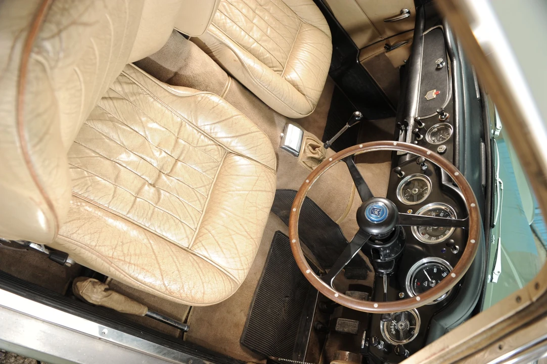 1962 Aston Martin DB4 - Image 19 of 31