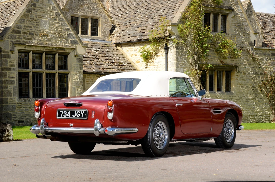 1963 Aston Martin DB5 Convertible - Image 2 of 13