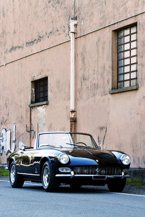 1965 Ferrari 275 GTS - Image 2 of 18