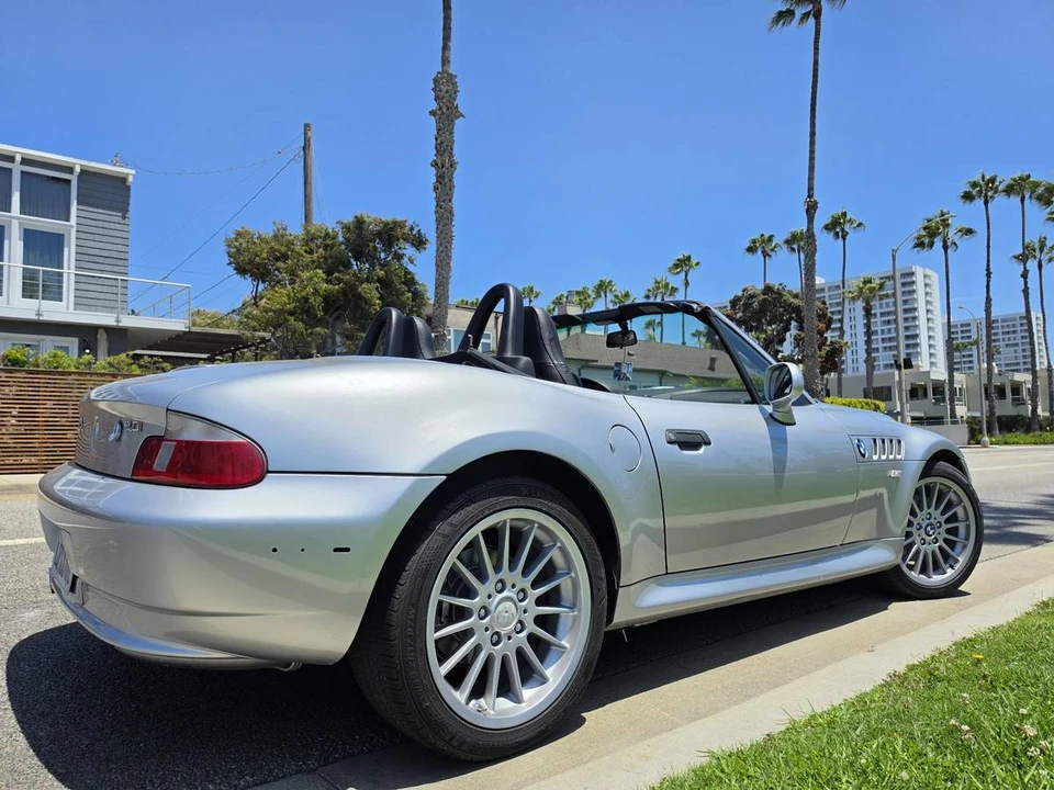 2001 BMW Z3 Roadster - Image 2 of 22