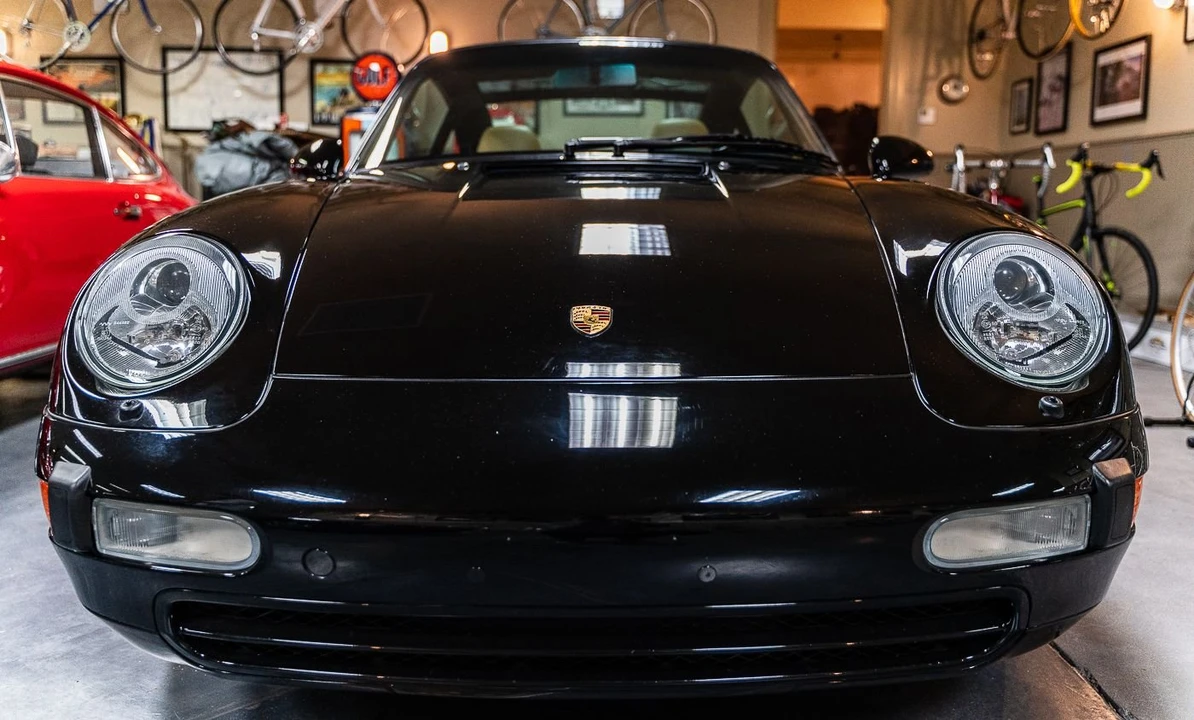 1996 Porsche 993 Carrera - Image 2 of 9