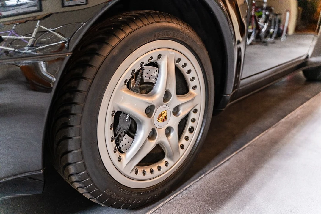 1996 Porsche 993 Carrera - Image 9 of 9