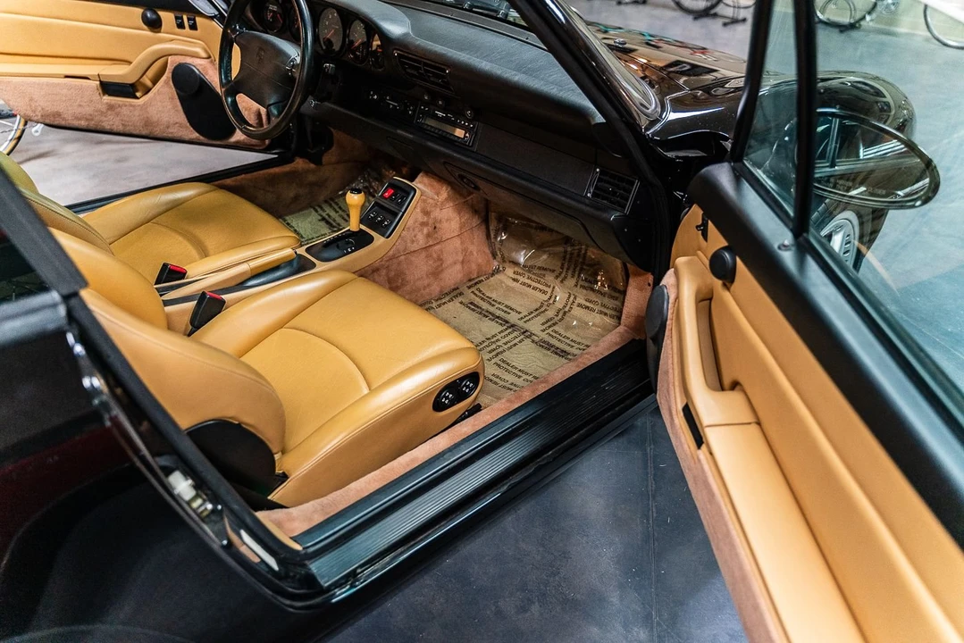 1996 Porsche 993 Carrera - Image 6 of 9