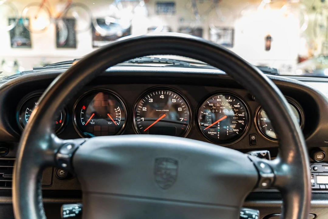 1996 Porsche 993 Carrera - Image 4 of 9