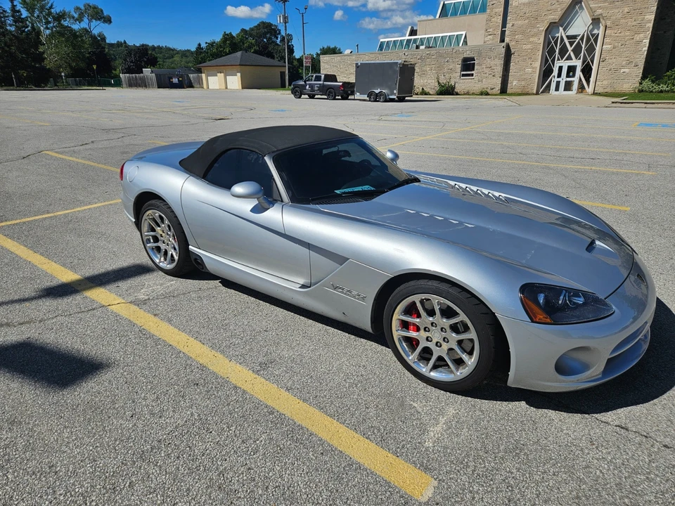 2004 Dodge Viper 3rd Gen - Image 3 of 9