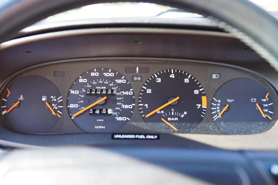 1988 Porsche 944 Turbo - Image 11 of 12