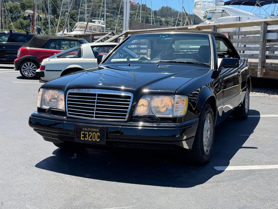 1994 Mercedes-Benz W124 E-Class - Image 11 of 16