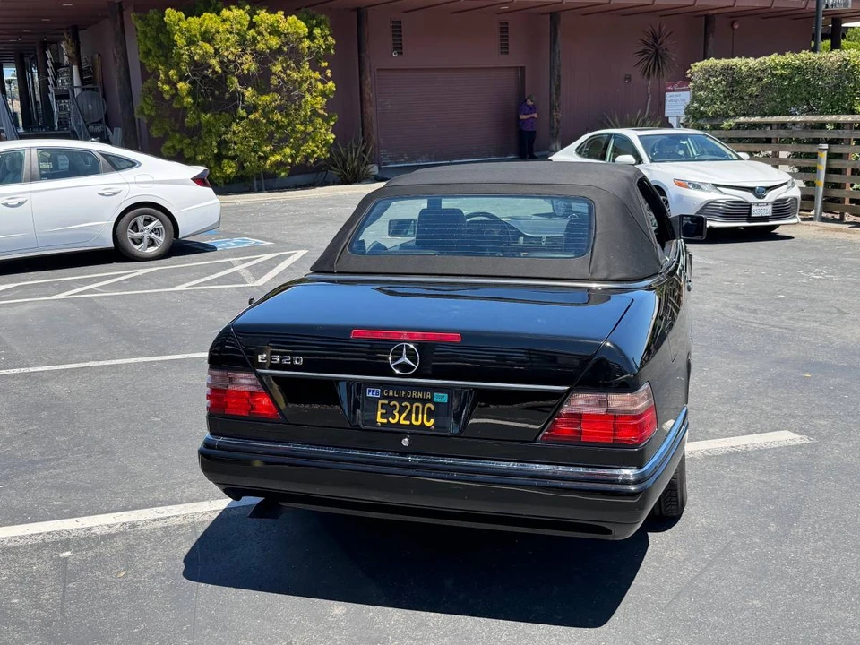 1994 Mercedes-Benz W124 E-Class - Image 13 of 16