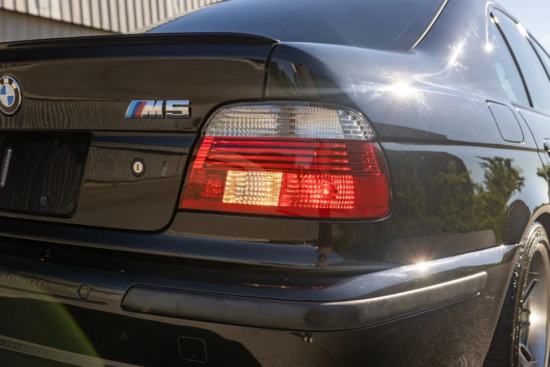 2001 BMW E39 M5 - Image 28 of 31