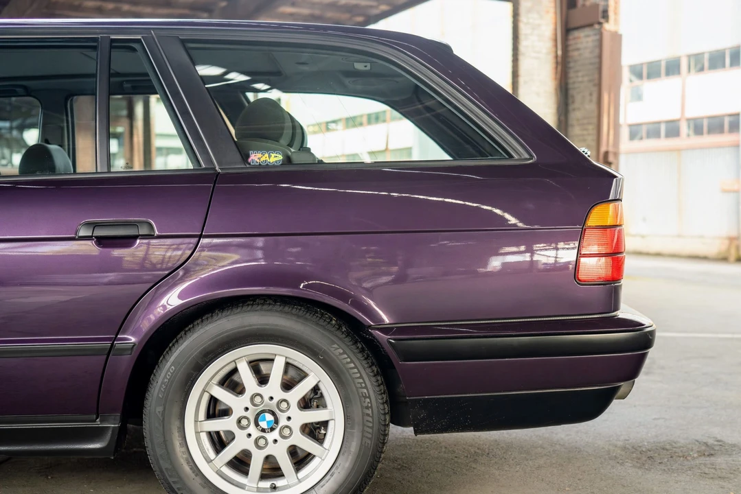 1994 BMW E34 5 Series - Image 30 of 31