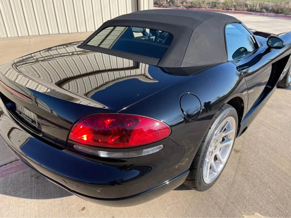 2003 Dodge Viper 3rd Gen - Image 3 of 10