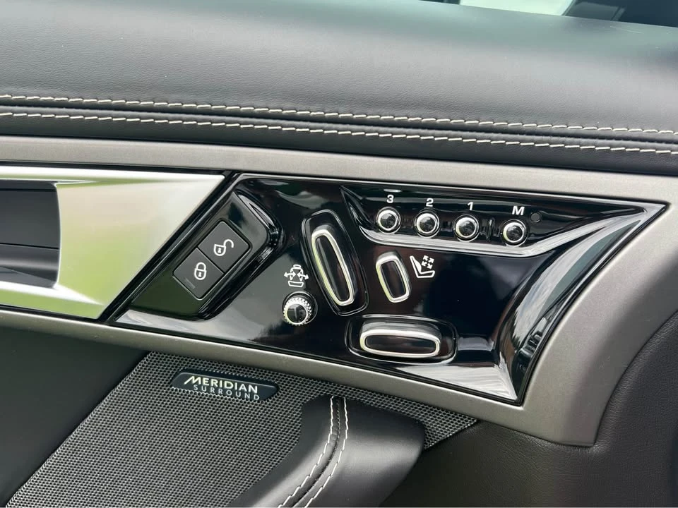 2016 Jaguar F-Type R 1st Gen - Image 10 of 10