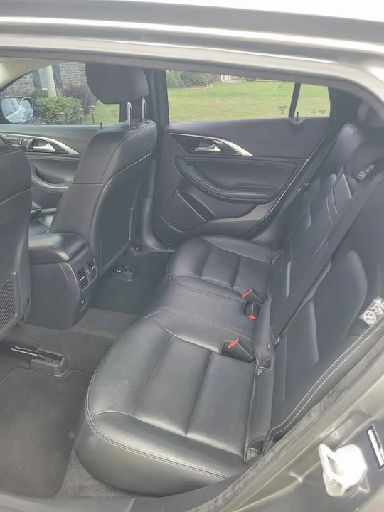 2017 Infiniti QX30 - Image 5 of 7