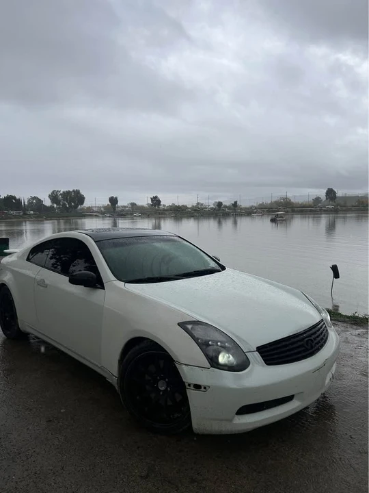 2004 Infiniti G35 3rd Gen - Image 2 of 6
