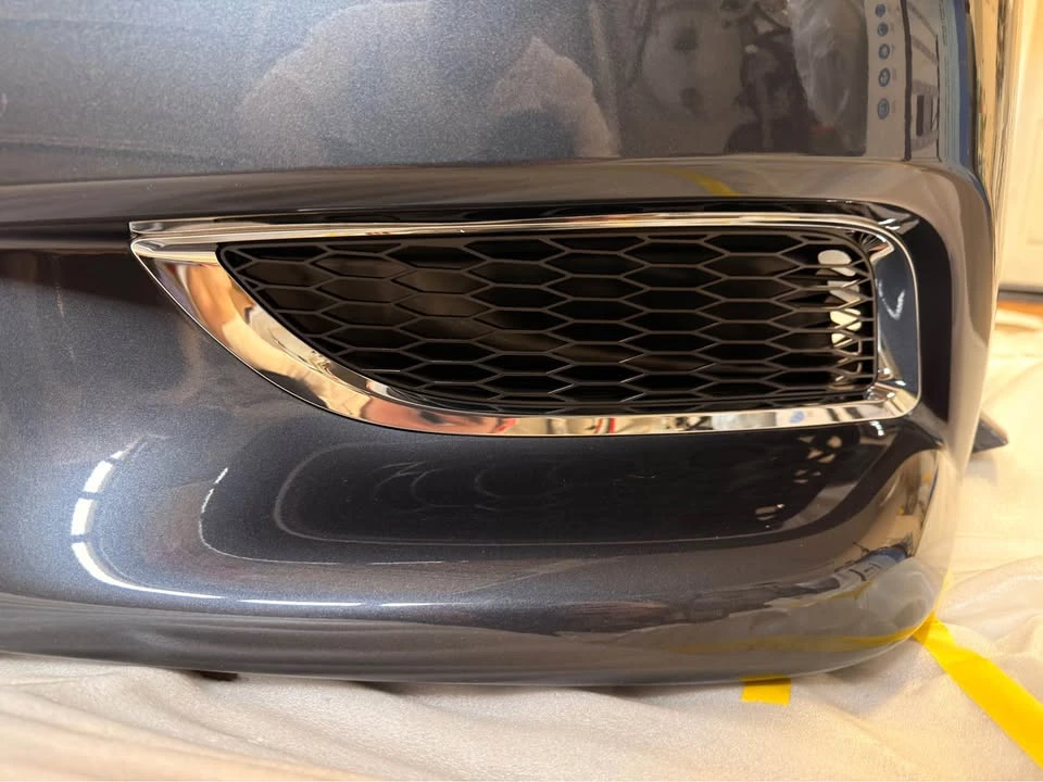 Infiniti Q60 - Image 2 of 5