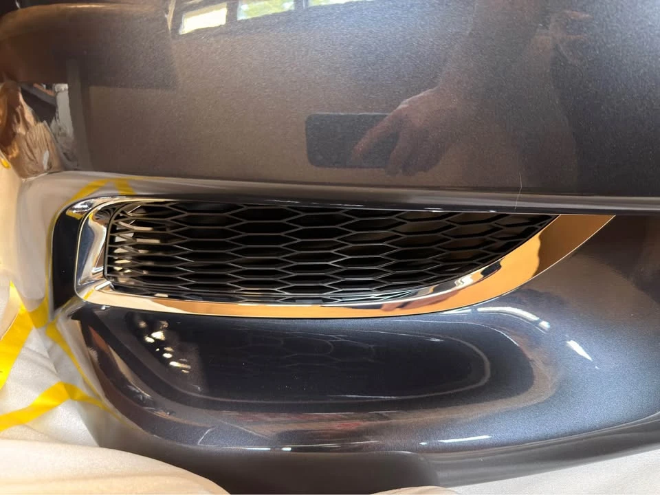 Infiniti Q60 - Image 4 of 5