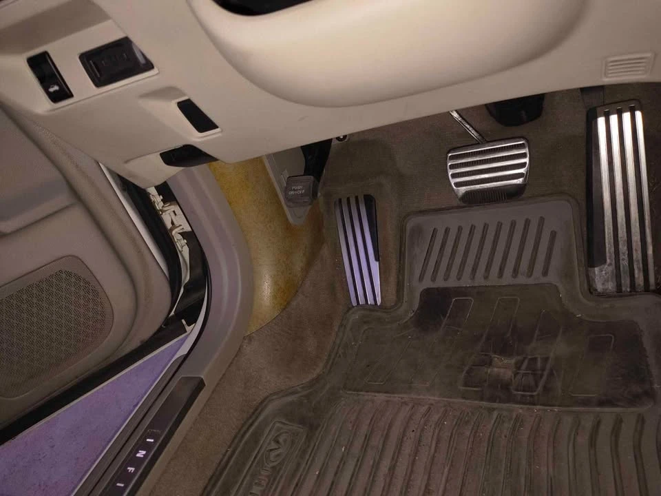 Infiniti M 3rd Gen - Image 4 of 10