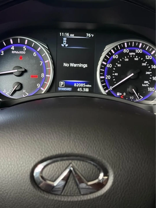 Infiniti Q50 - Image 9 of 10
