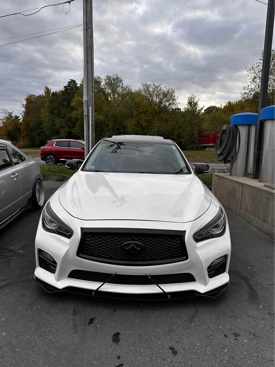 Infiniti Q50 - Image 3 of 5