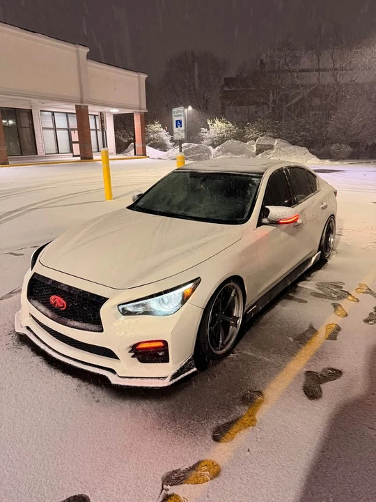 Infiniti Q50 - Image 5 of 5
