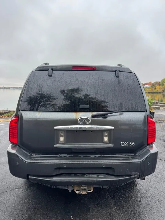 2006 Infiniti QX80 - Image 2 of 7