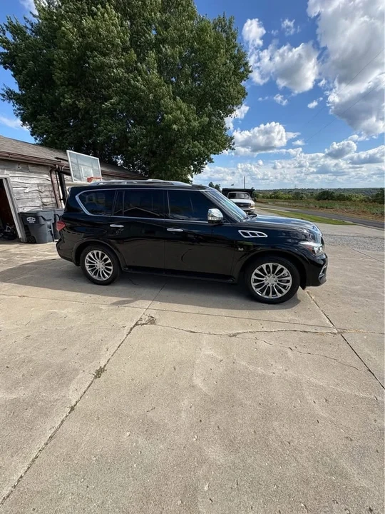 2015 Infiniti QX80 - Image 5 of 10