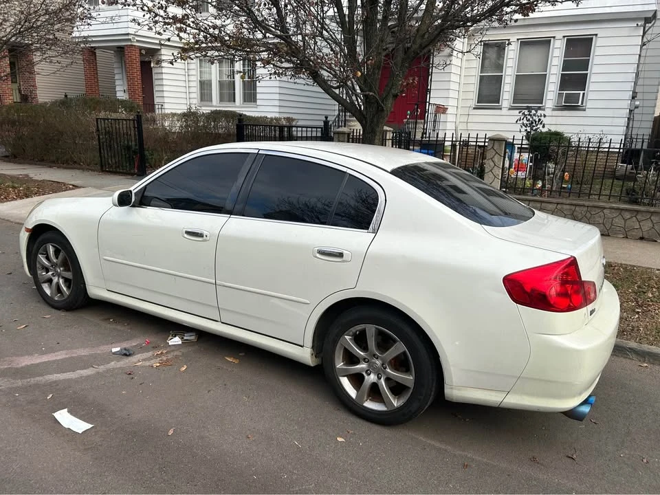 Infiniti G35 3rd Gen - Image 3 of 3