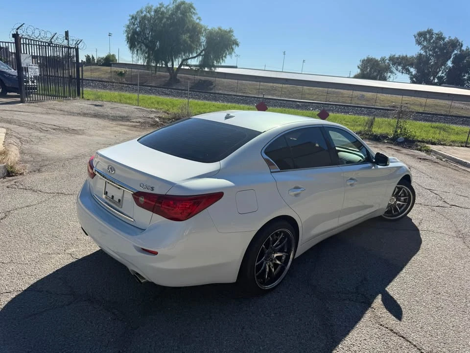 Infiniti Q50 - Image 5 of 5
