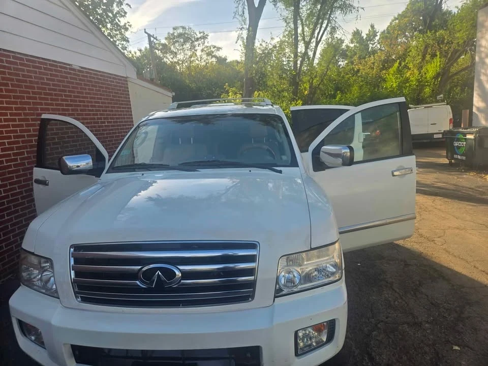 2006 Infiniti QX80 - Image 8 of 8