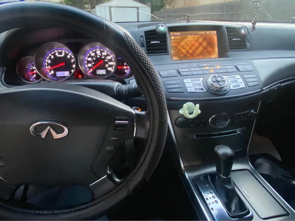 Infiniti M 3rd Gen - Image 5 of 9