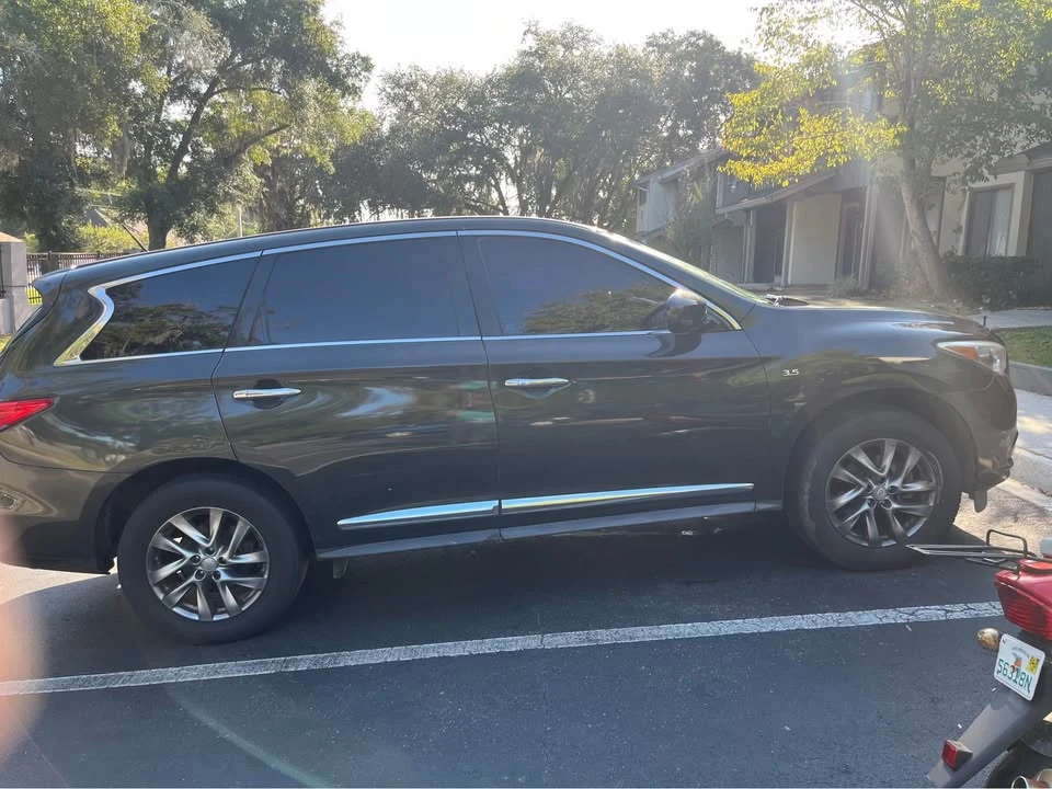 2014 Infiniti QX80 - Image 2 of 6