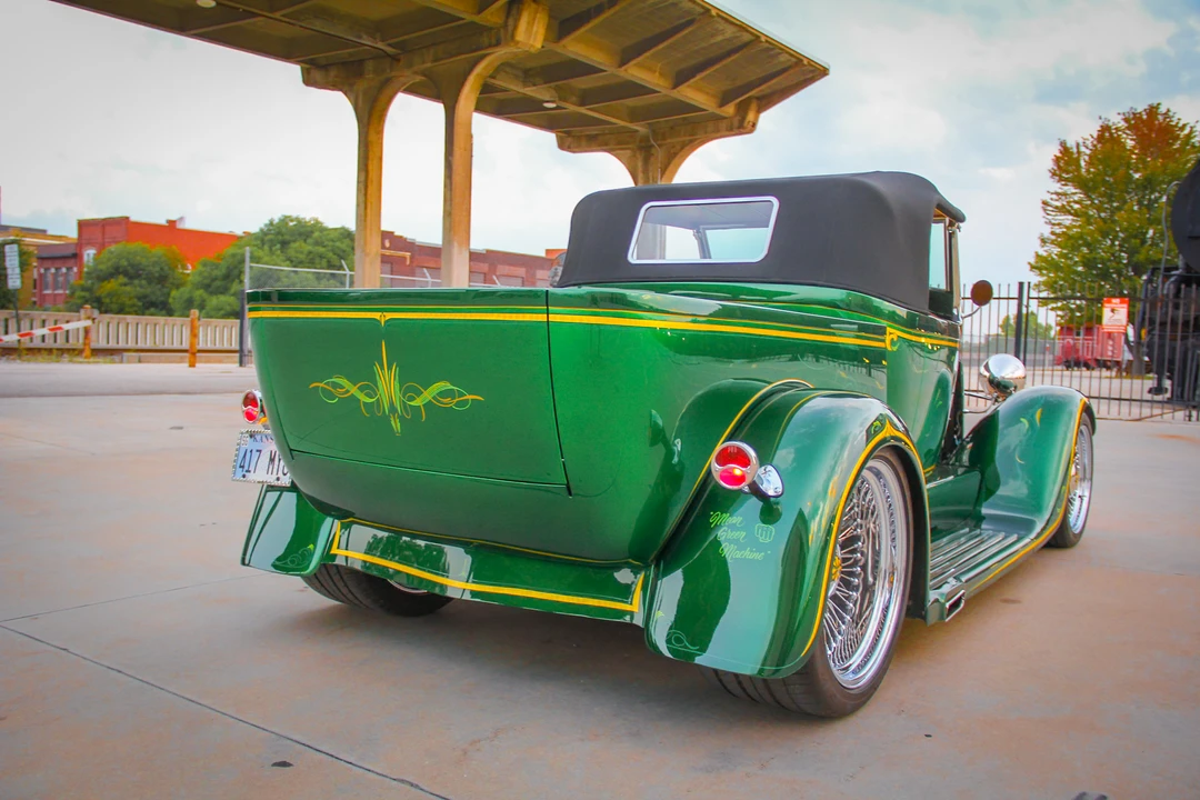 Ford Hot Rod - Image 17 of 31