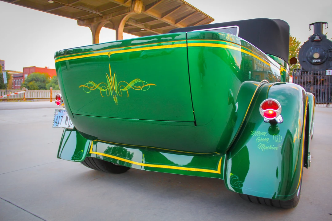 Ford Hot Rod - Image 18 of 31
