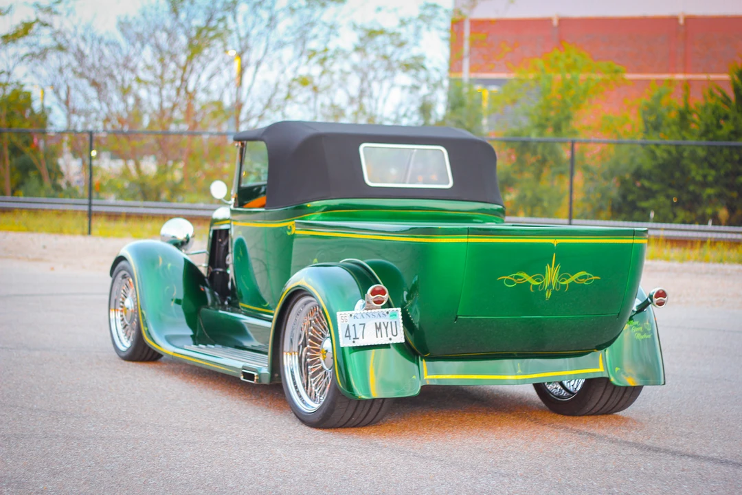 Ford Hot Rod - Image 26 of 31