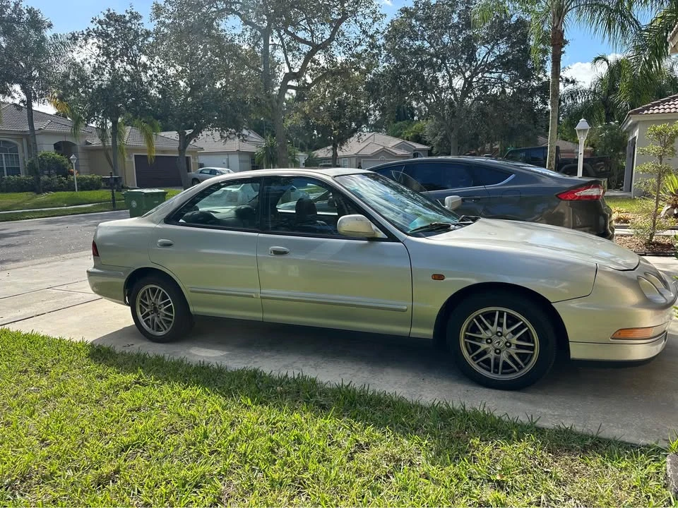 1997 Acura Integra 3rd Gen - Image 3 of 5