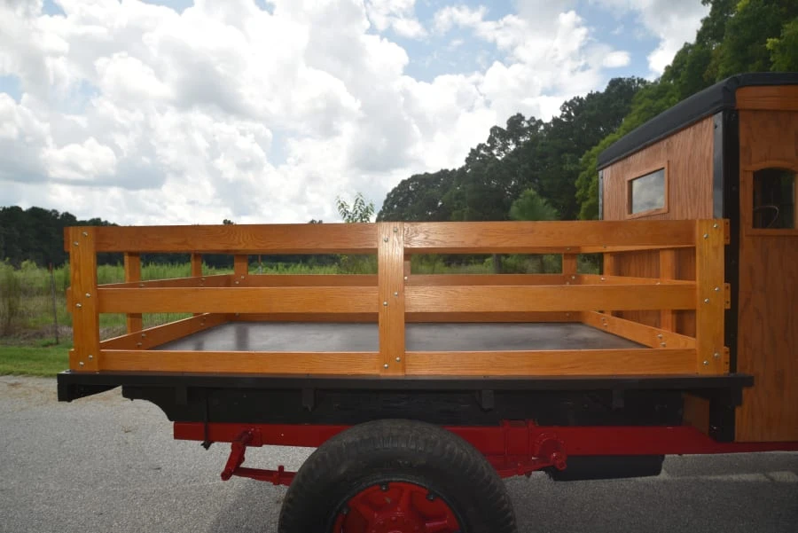 International Harvester Pickup - Image 6 of 28