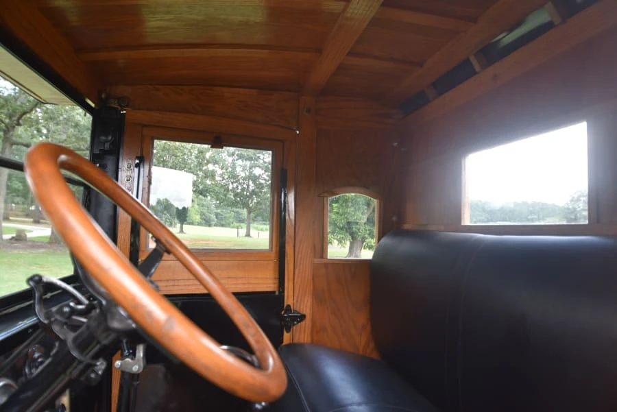 International Harvester Pickup - Image 22 of 28