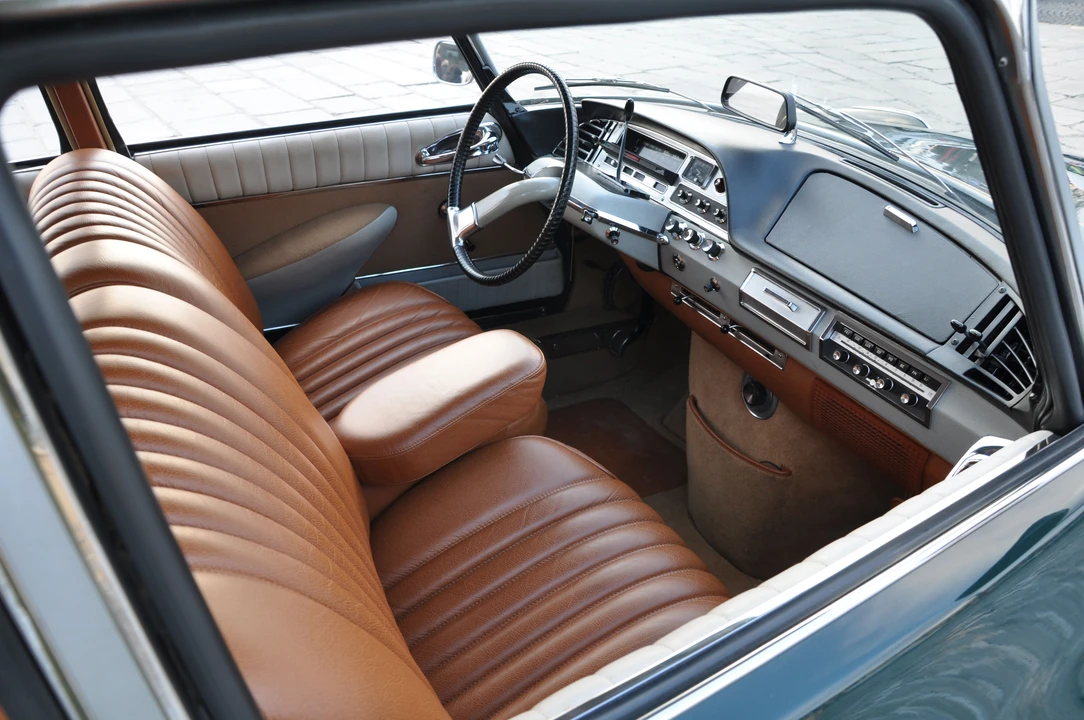 1966 Citroen DS21 - Image 10 of 19
