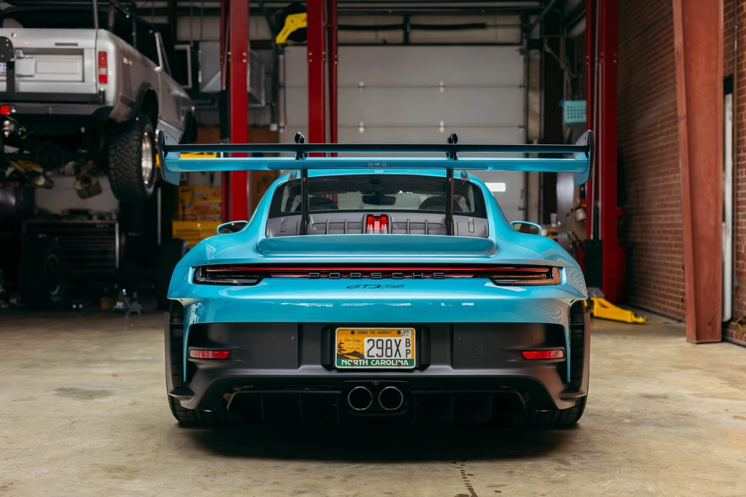 2024 Porsche 992 GT3 RS - Image 30 of 31